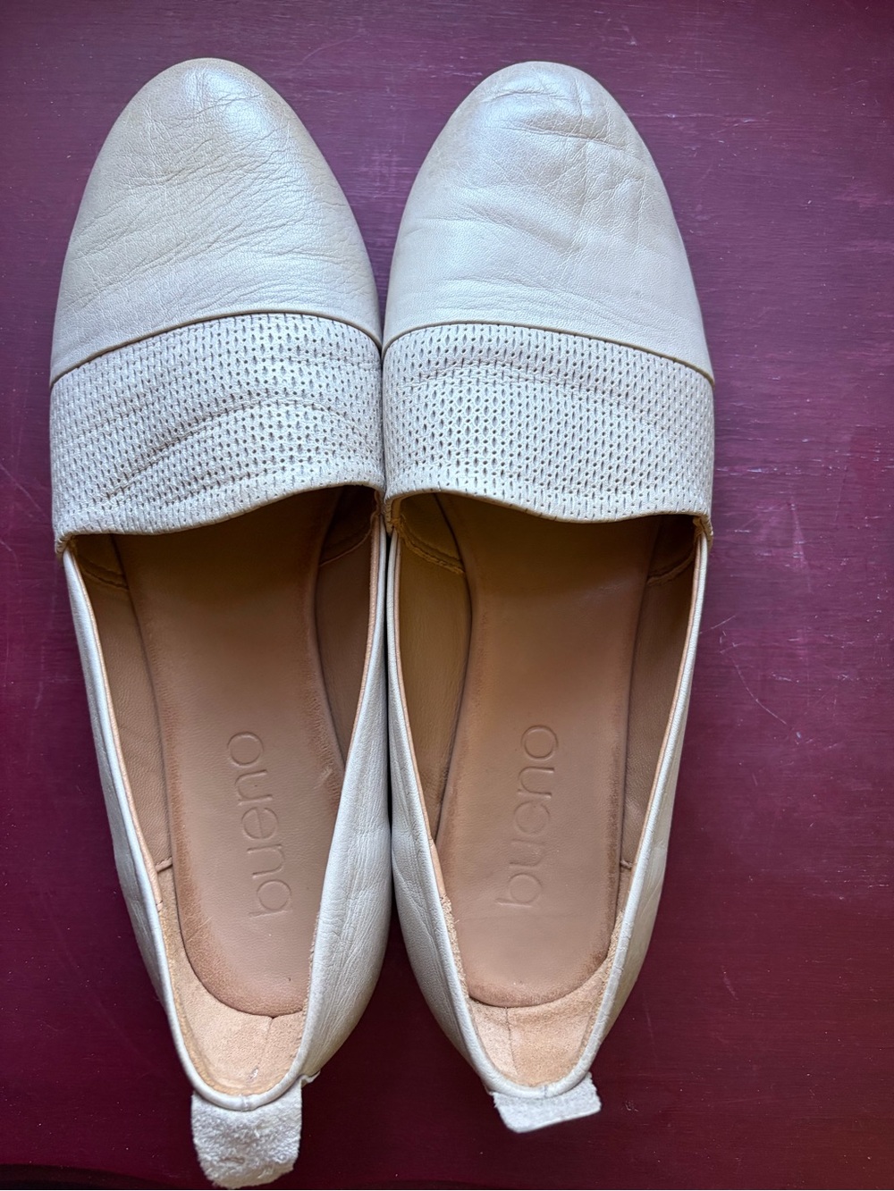 Bueno Cream Leather Slip-On flats